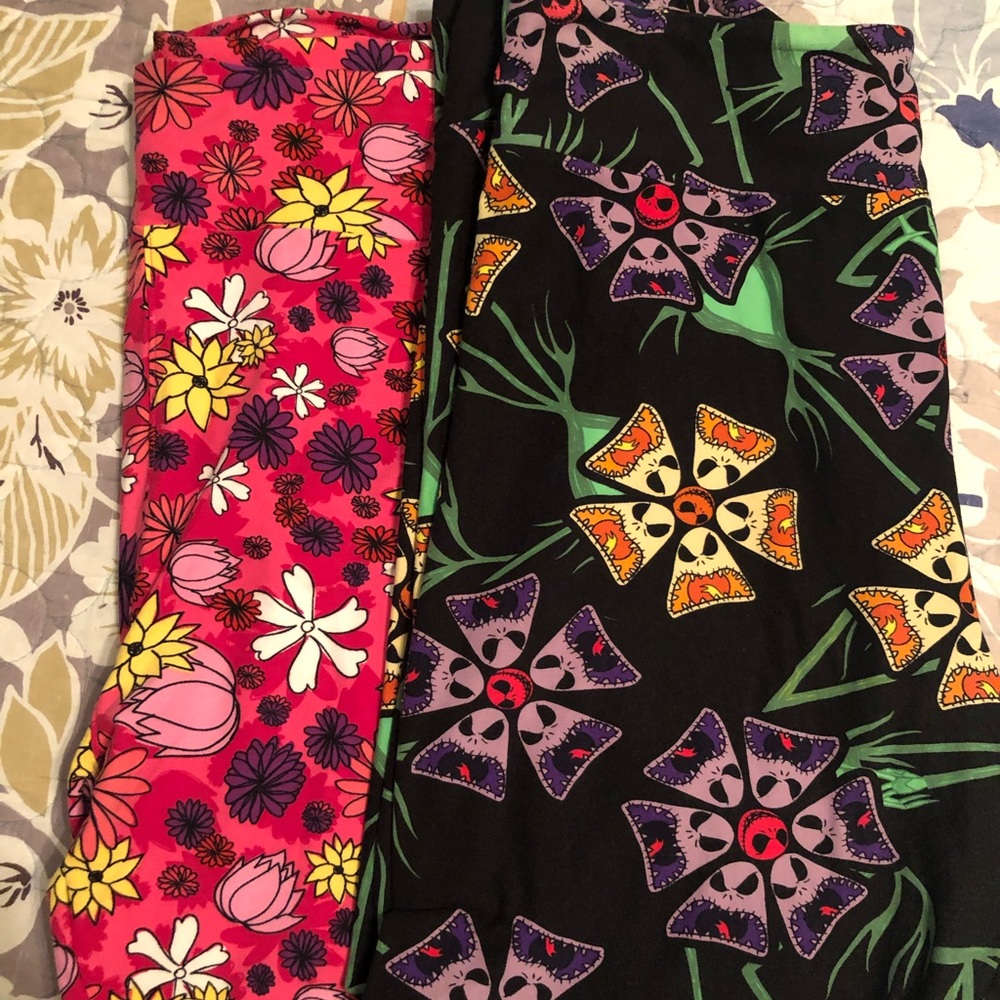 Lot of 2 Lularoe TC2 Leggings